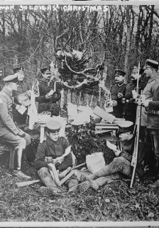 German soldiers gathered around a Christmas tree